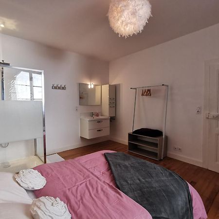 Appartement 3 Chambres Au Coeur Du Jura, Ideal Famille Salins-les-Bains Extérieur photo